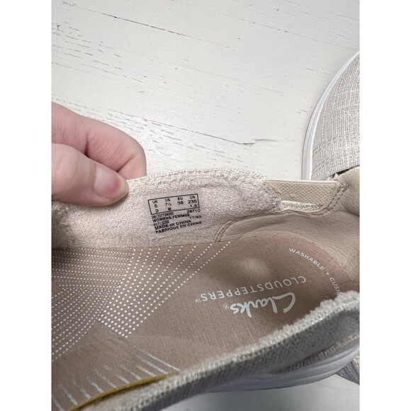 Clarks Cloudsteppers Woman’s Canvas Slip-Ons Breeze Step Natural Size 7.5‎ - Picture 5 of 7